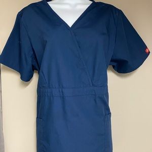 Large Dickies Scrub Top, Navy Blue